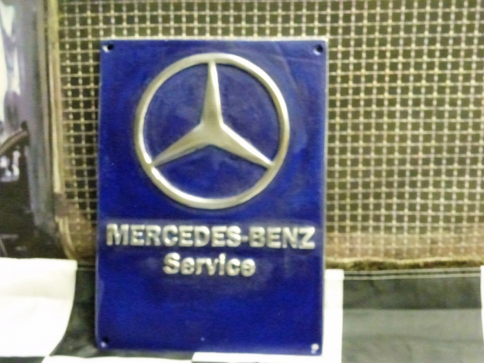 Mercedes cast sign repro