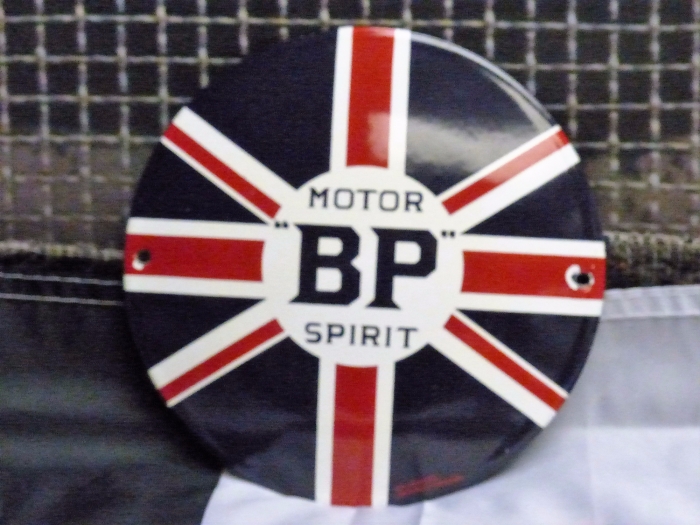 BP ENAMEL plaque 6 inch 