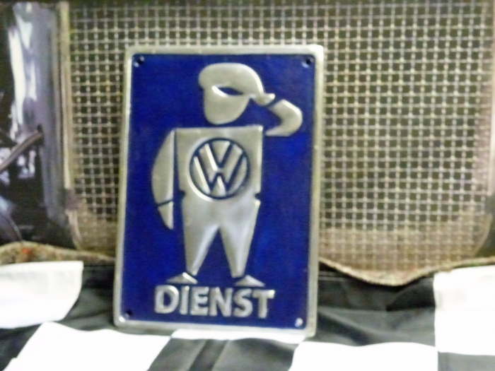 VW Dienst cast sign repro 13 x 9 inch 
