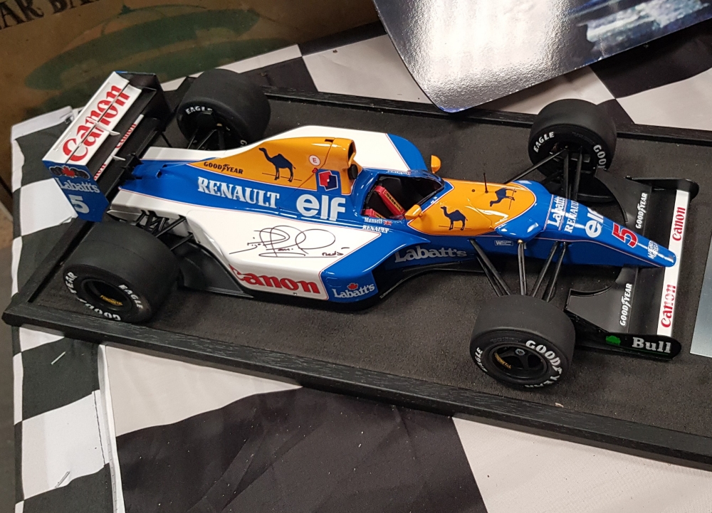showroom display