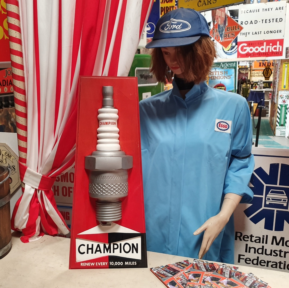 Champion spark plug 3D sign SUPERB ! AutomobiliaUK vintage petrol