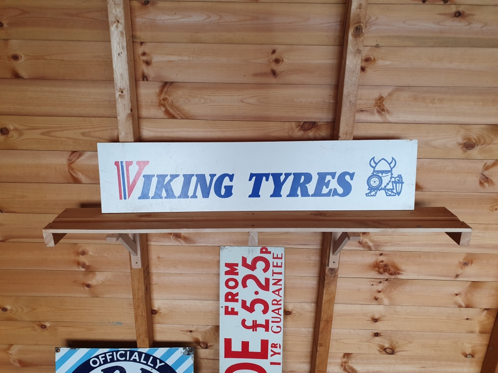 Viking Tyres sign great display item
