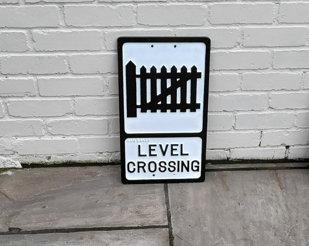 Road sign cast 21 x 12 inch level crossing 