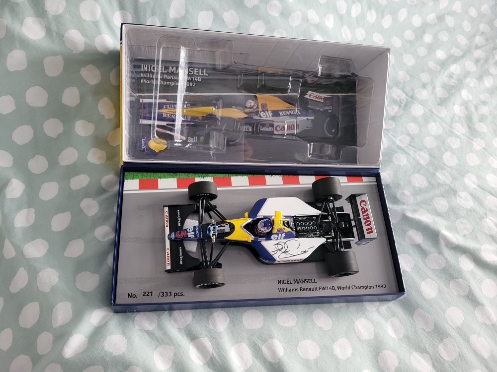 Nigel Mansell signed limited edition MINICHAMPS !