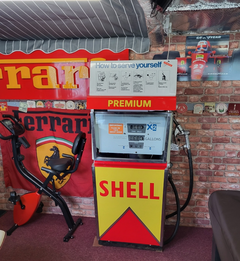 RARE pump on sale " How to serve yourself " SOLD